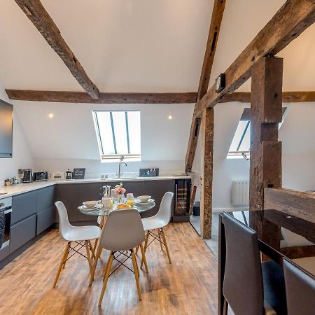 Pass The Keys 5C Charming Town Centre Apartment With Roof Top Views Shrewsbury Exterior foto