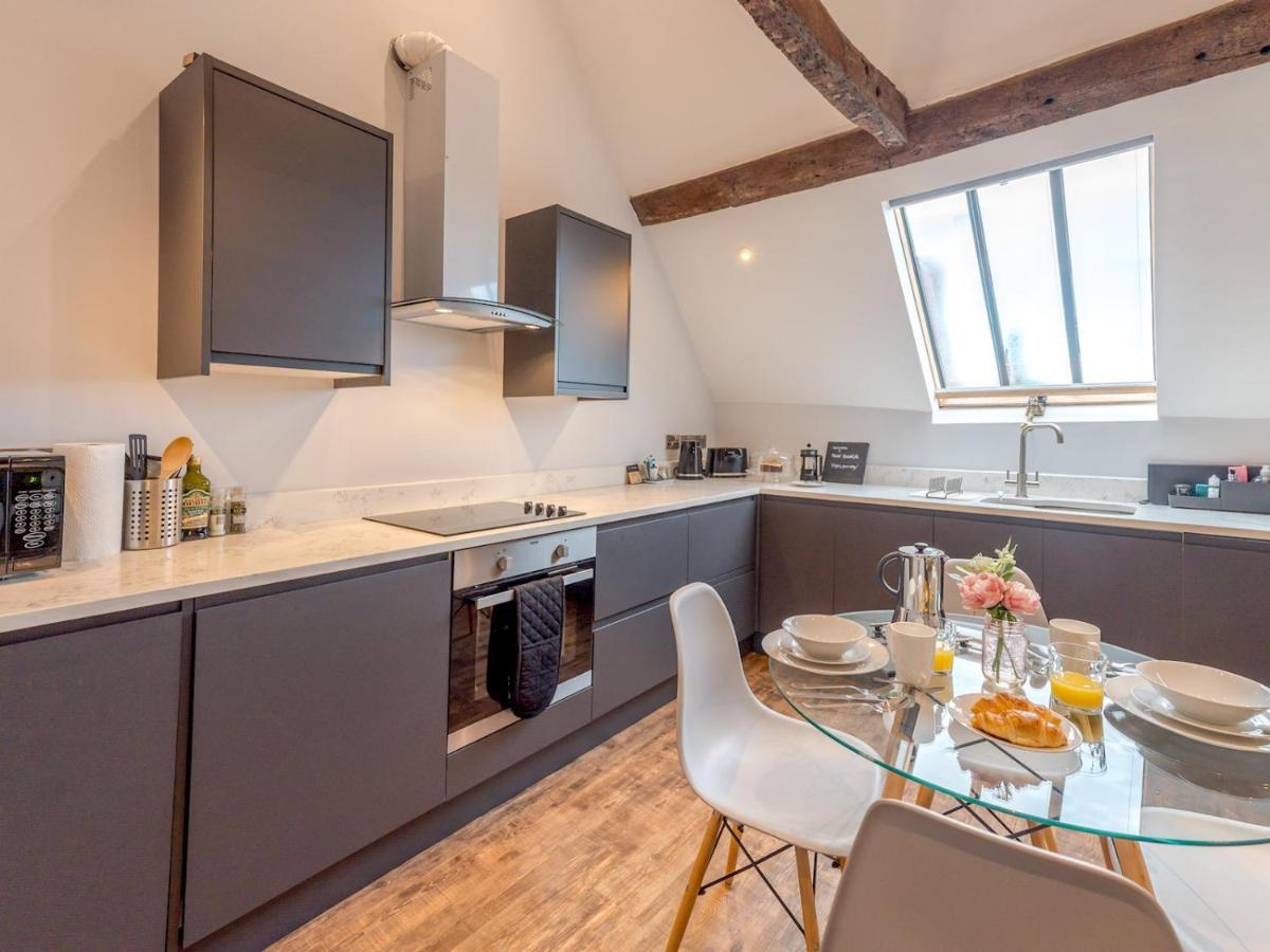 Pass The Keys 5C Charming Town Centre Apartment With Roof Top Views Shrewsbury Exterior foto
