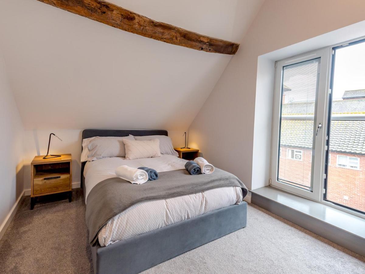 Pass The Keys 5C Charming Town Centre Apartment With Roof Top Views Shrewsbury Exterior foto